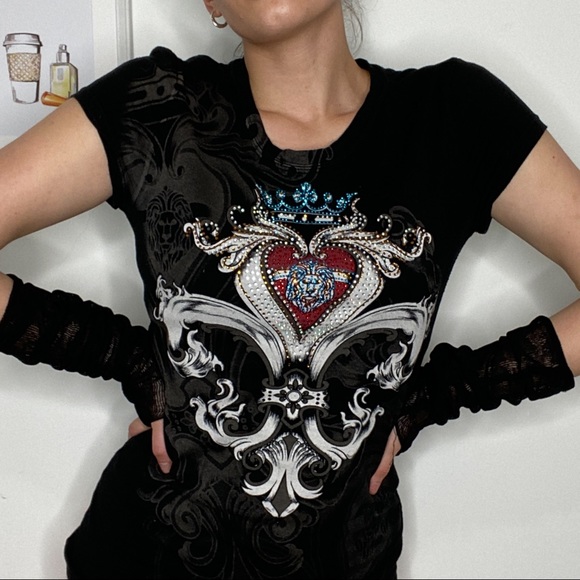 *SOLD ON VINTED* Cyber Y2K Tee - Picture 2 of 4